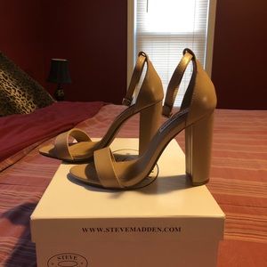 Women’s heels size 6.5